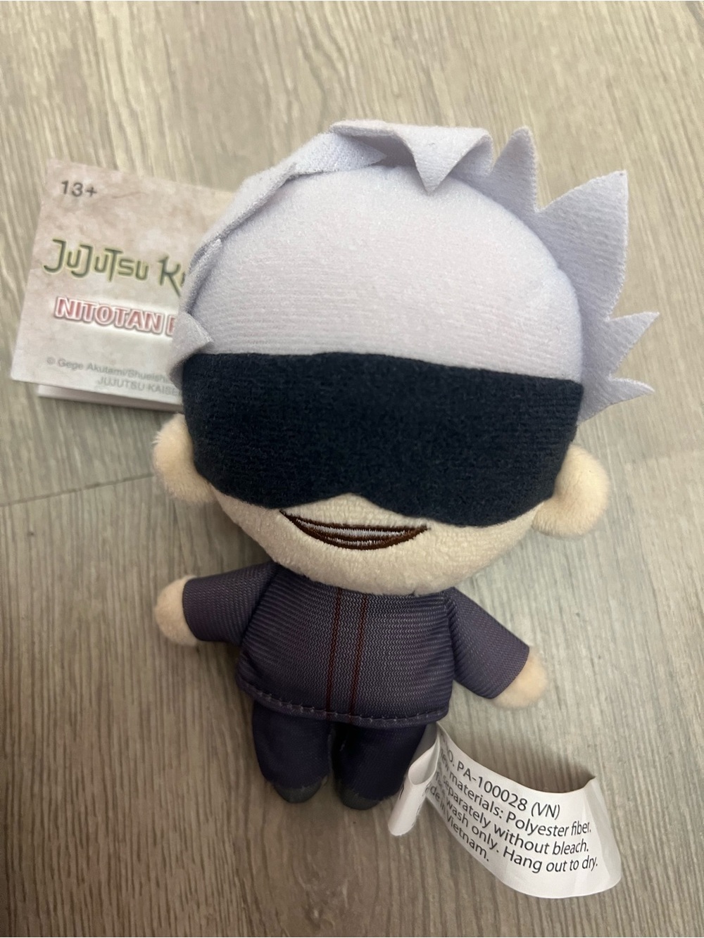 Jujutsu Kaisen Blindfolded Plush Toy - Grey Hair